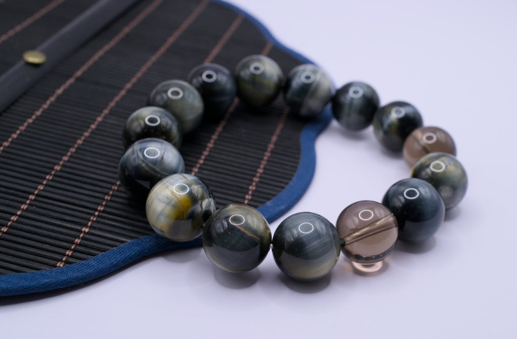 Mysterious Tiger's Eye